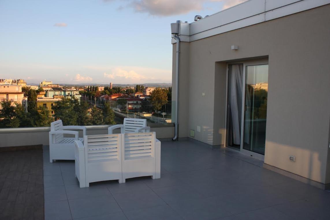 Residence Hotel Albachiara Ρίμινι Εξωτερικό φωτογραφία
