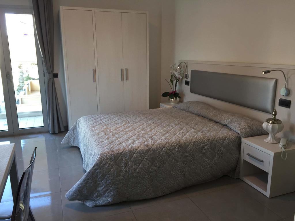 Residence Hotel Albachiara Ρίμινι Εξωτερικό φωτογραφία
