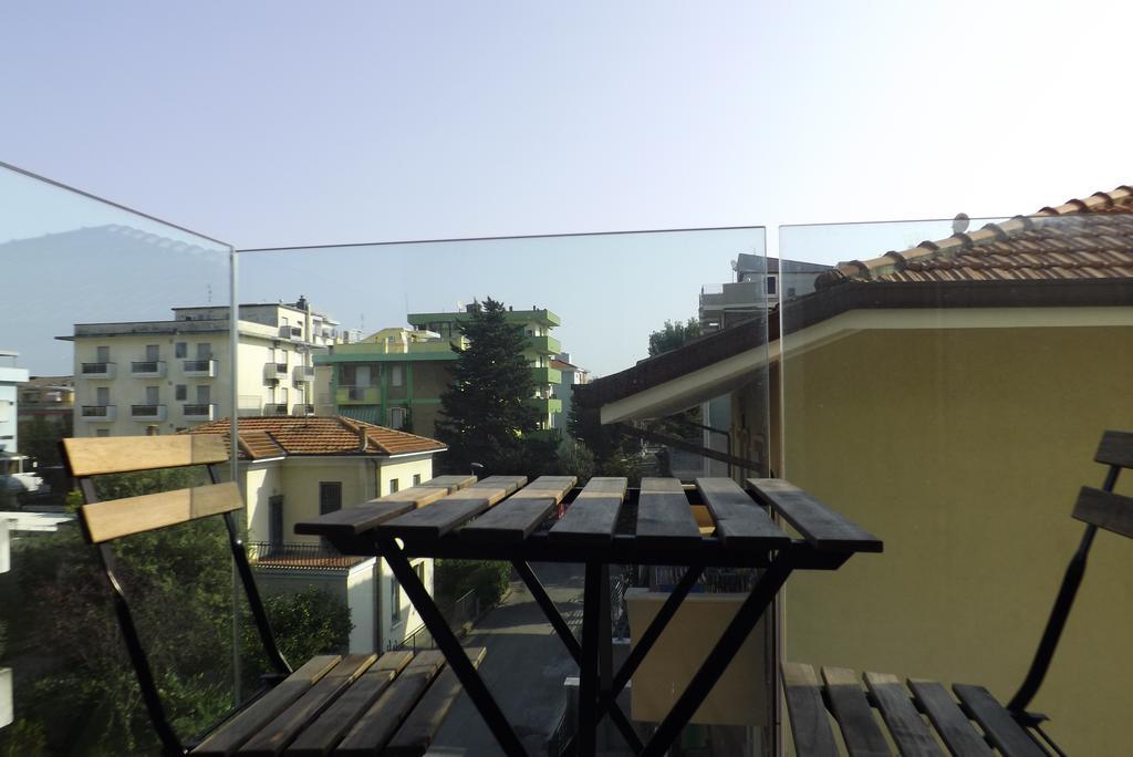 Residence Hotel Albachiara Ρίμινι Εξωτερικό φωτογραφία