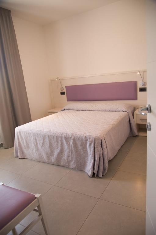 Residence Hotel Albachiara Ρίμινι Εξωτερικό φωτογραφία