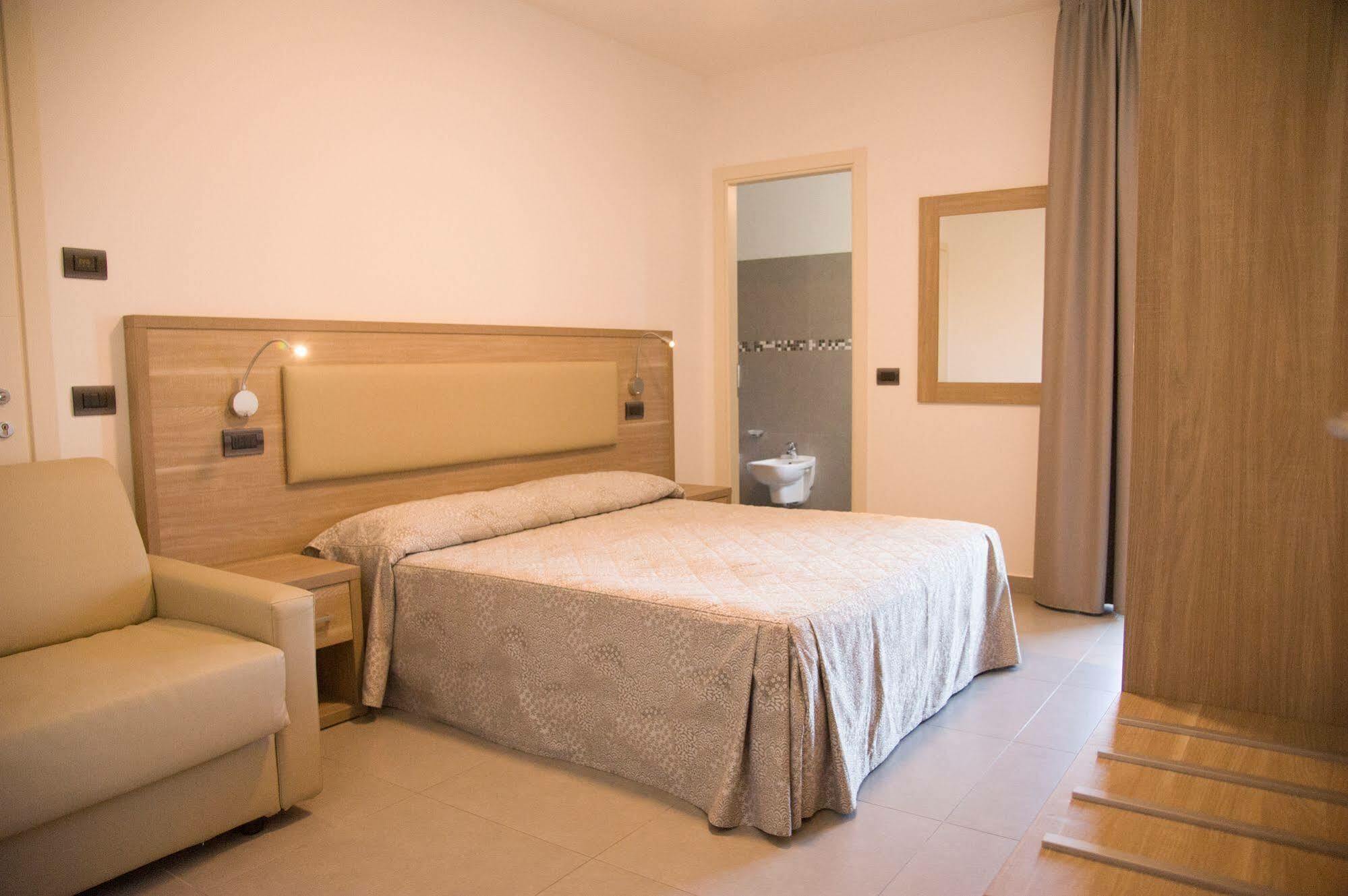 Residence Hotel Albachiara Ρίμινι Εξωτερικό φωτογραφία